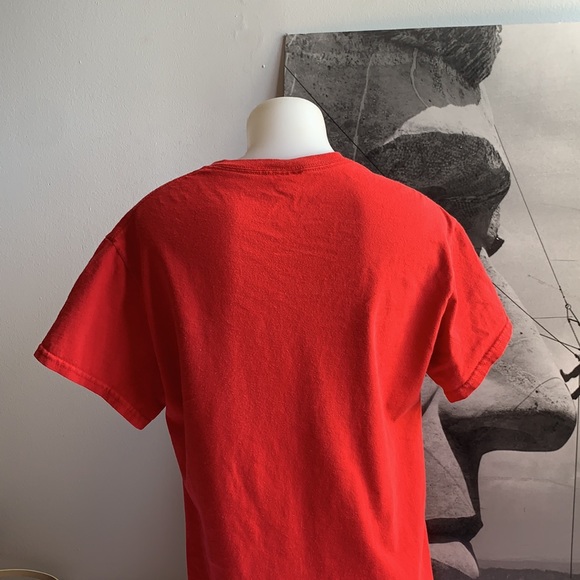 Red Acadia University T Shirt Unisex Size Small - Picture 4 of 5